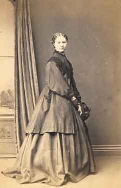 'Agnes' thought to be Mary Agnes Hoole (later Mary Agnes Swift) (1848 - 1936), c1860s