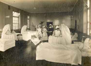 Maternity Department, Fir Vale Infirmary (latterly Northern General Hospital), Fir Vale. c. 1920s