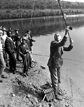 Earl Marshall School fishing at Dam Flask Reservoir