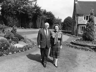 Rowland and Shirley Walker, Master and Mistress Cutler elect