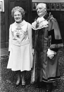 Councillor Albert Richardson and Mrs Elsie Richardson on the occasion of their installation as Lord Mayor and Lady Mayoress, Town Hall, Pinstone Street