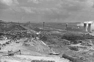 Blackburn, Rotherham (left) and Tinsley (right) from Wincobank Hill showing Blackburn Meadows Power Station and cooling towers(right)