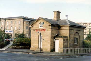 Lodge for former Royal Infirmary, corner of Montgomery Terrace Road and Infirmary Road