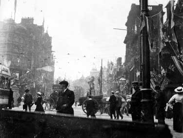 High Street decorated for the royal visit of King Edward VII and Queen Alexandra