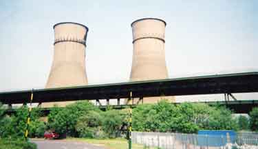 Tinsley cooling towers and Tinsley Viaduct