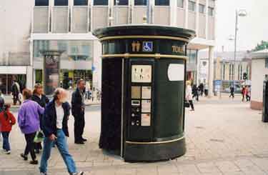 J.C. Decaux public lavatories, junction of Angel Street and High Street