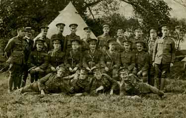 Unidentified soldiers in World War One