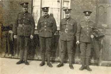 Reville / Walton family. First World War soldiers