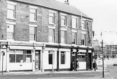 Lansdowne Hotel, Nos. 2-4 Lansdowne Road and (right) London Road, at junction of Beeley Street 