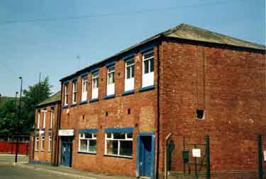 Attercliffe Liberal Club and Institute Limited, Nos. 792-794 Attercliffe Road at junction with Beverley Street