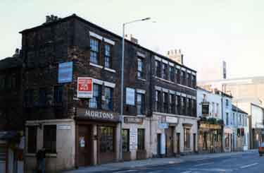 Mortons cutlers, No. 100 West Street at junction with (left) Bailey Lane and (right) No. 94 Saddle Inn