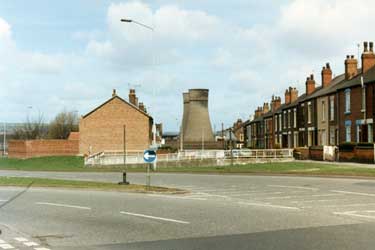The cooling towers of Blackburn Meadows Power Station, Tinsley