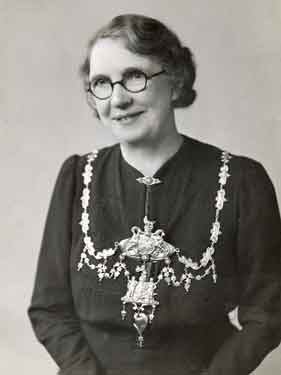 Mrs Bridgwater, Lady Mayoress, 1942-1943