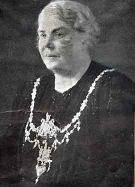 Mrs B. Marlow, Lady Mayoress, 1944-1945
