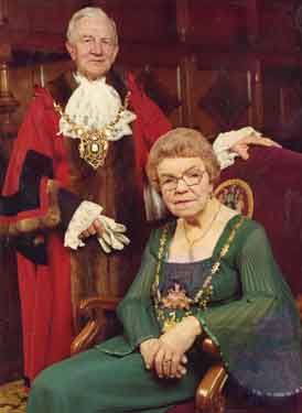 Councillor George Armitage, Lord Mayor and Mrs Eveline Armitage, Lady Mayoress, 1979-1980