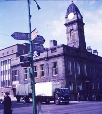 Old Town Hall, Waingate, (later became the Court House), at junction with (left) Castle Street