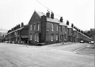 Whitehouse Lane, junction with Hawksworth Road, Walkley
