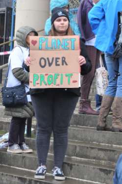 Sheffield COP 26 Coalition climate change rally, Barkers Pool