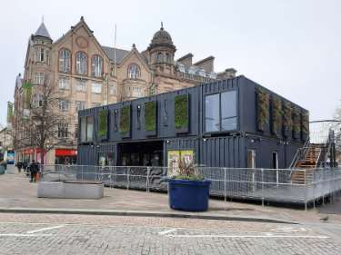 Temporary shopping and restaurant containers, Fargate