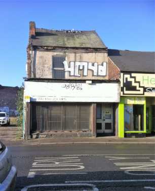 Derelict shop, London Road, Heeley Bottom