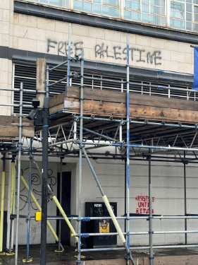 'Free Palestine' graffiti, Shoreham Street
