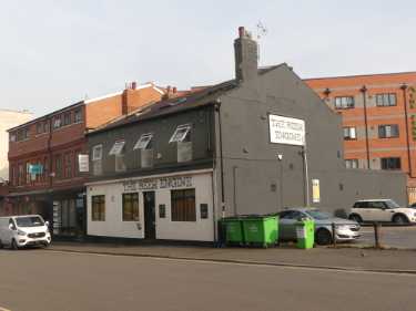 The Beer Engine public house, No. 17 Cemetery Road