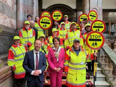 School crossing patrol wardens being celebrated by the Lord Mayor, Cllr. Jayne Dunn for their service.