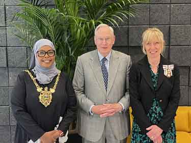 Visit by the Duke of Gloucester to see Sheffields' Heart of the City project
