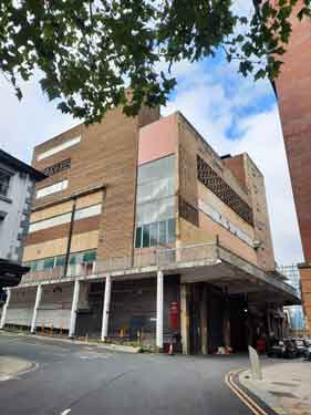 Junction of Dixon Lane and Castlefolds