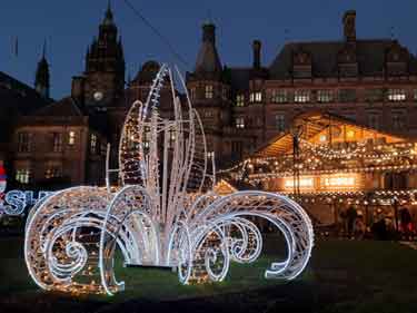 Christmas illuminations and Alpine Lodge, Peace Gardens