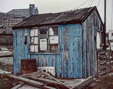 Hut being used as an office on the quayside, Sheffield Canal Basin (later Victoria Quays)