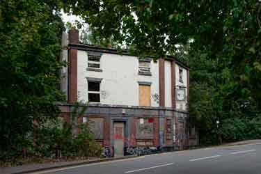 Durham Ox public house, No.15 Cricket Inn Road