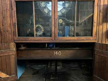 Sheffield Town Hall, clock mechanism and pendulum