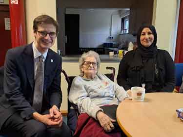 Sheffield City Council Leader, Councillor Tom Hunt visiting residents at one of Sheffield&rsquo;s Older People's Independent Living (OPIL) sites