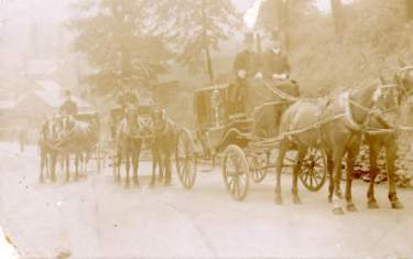 Unidentified horses and carriages