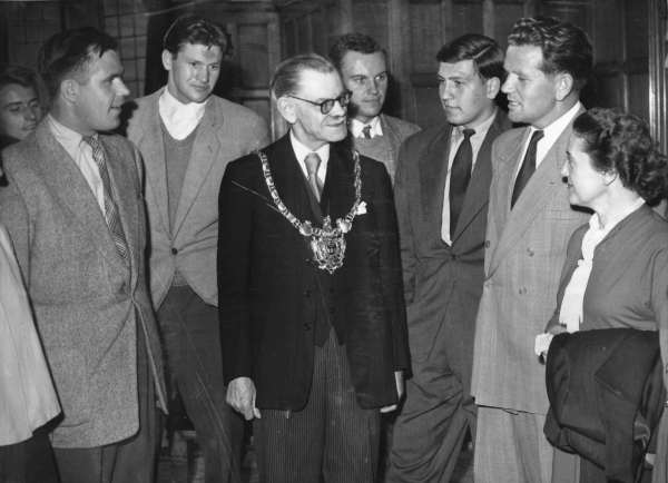 John Henry Bingham, Lord Mayor of Sheffield, 1954-1955: P. K. Jadran [PlivaÄki Klub Jadran] Swimming Club team from Split, Yugoslavia, Town Hall