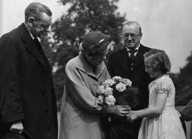 John Henry Bingham, Lord Mayor of Sheffield, 1954-1955: Summer entertainments in the parks. Opening ceremony, Weston Park