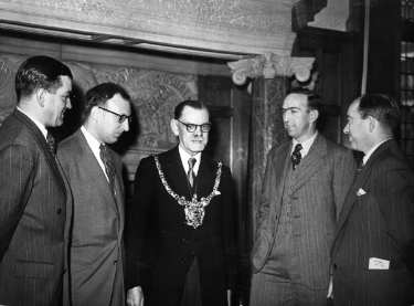 John Henry Bingham, Lord Mayor of Sheffield, 1954-1955: Kemsley Empire journalists at the Town Hall