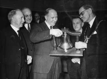 John Henry Bingham, Lord Mayor of Sheffield, 1954-1955: Sheffield Savings Committee Rally, City Hall, Barkers Pool