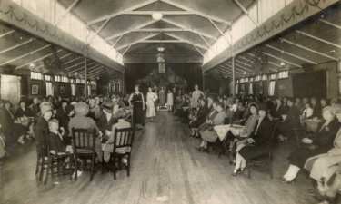 Women's section, Hillsborough Co-operative Institute - 'mannequin parade, Brightside and Carbrook Co-operative Drapery Dept'