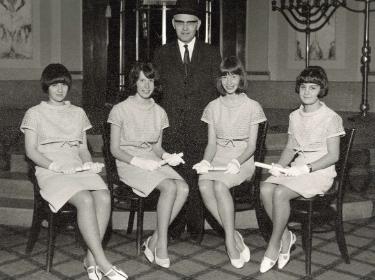 Sheffield Hebrew Education Board Girls' Graduation (bat mitzvah) ceremony