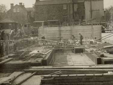 Construction at the Children's Hospital, Western Bank