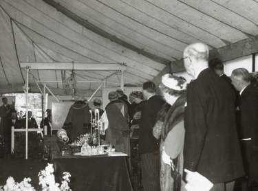 Elizabeth, Queen Mother and Lord Mayor, Alderman Albert Ballard at the laying of the foundation stone for the new teaching hospital (Royal Hallamshire Hospital), Glossop Road