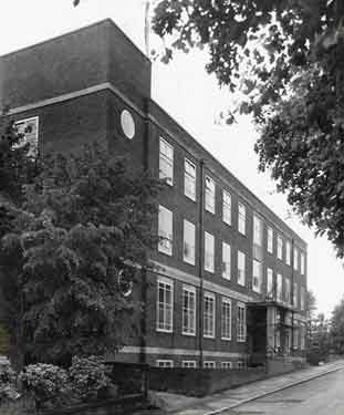 Charles Clifford Dental Hospital, Wellesley Road