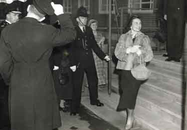HRH Princess Alice, Duchess of Gloucester visiting the Charles Clifford Dental Hospital, Wellesley Road  