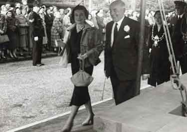 HRH Princess Alice, Duchess of Gloucester visiting the Charles Clifford Dental Hospital, Wellesley Road  