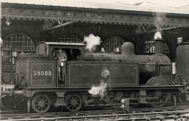 Steam locomotive 58080 at the Sheffield Midland railway station