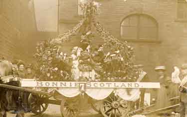 Decorated horse drawn float possibly celebrating 'Bonnie Scotland' at the Empire Day Pageant, c.1906
