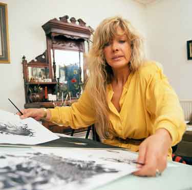 Sheffield artist, Barbara Mitchell