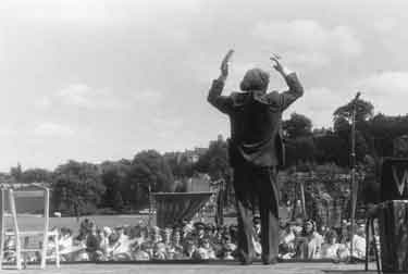 Preaching [Whit Monday?] in Endcliffe Park